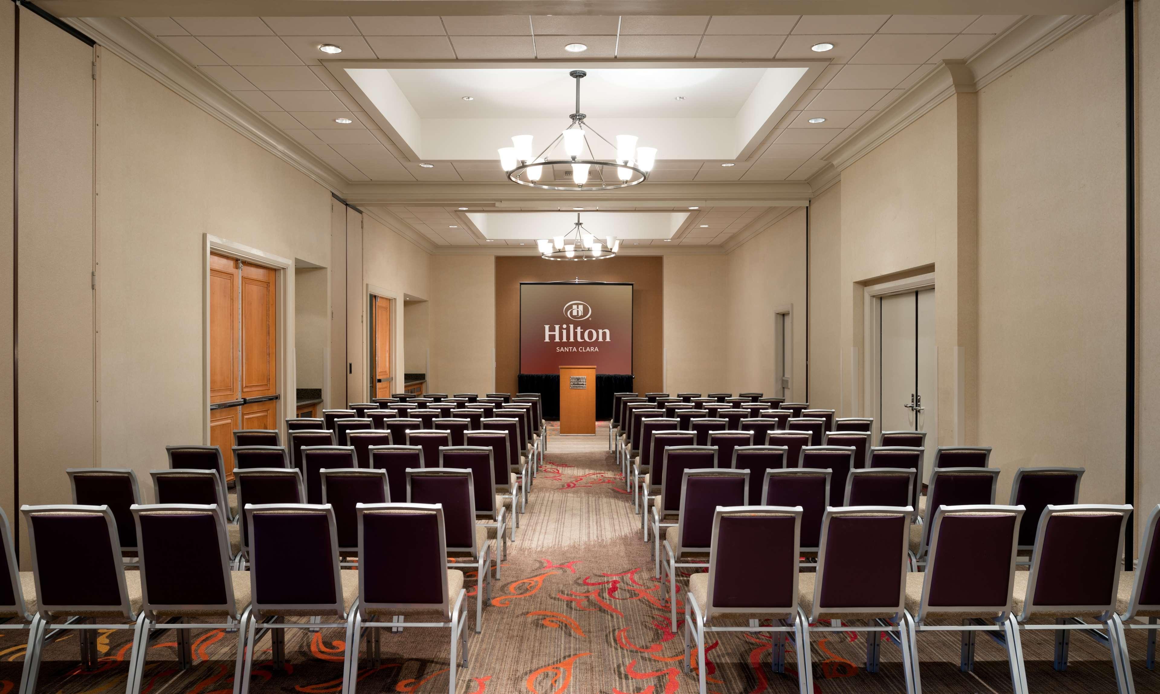 Hilton Santa Clara Hotel Екстериор снимка