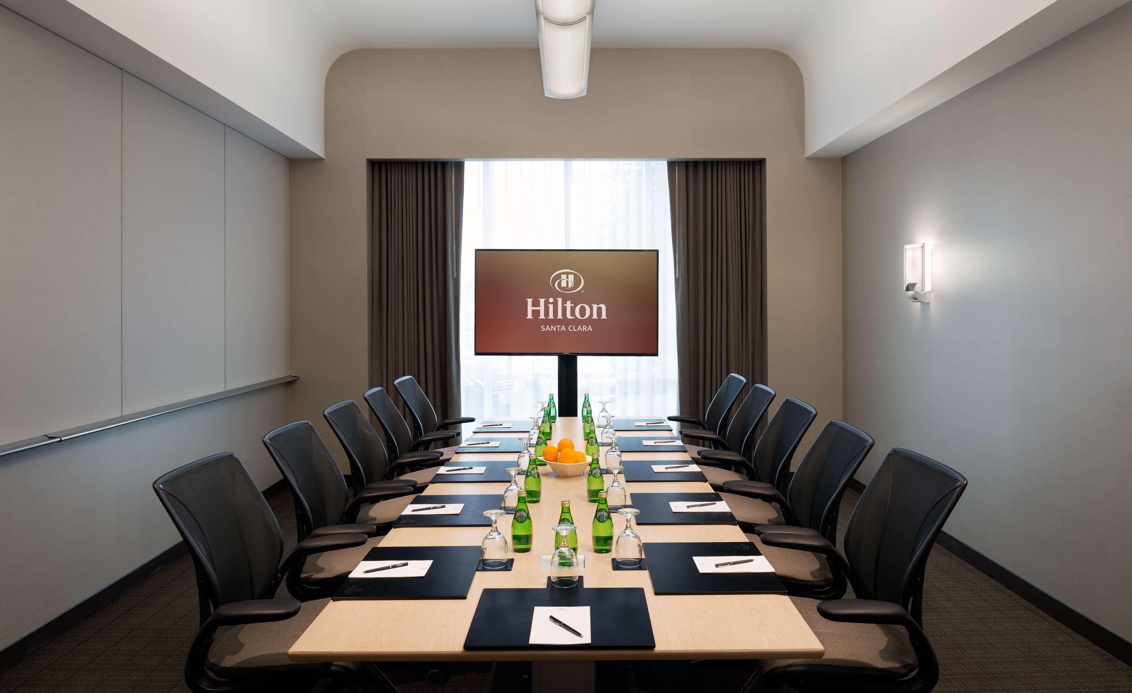 Hilton Santa Clara Hotel Екстериор снимка