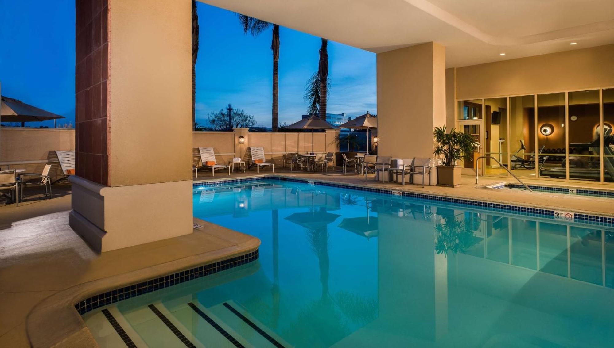 Hilton Santa Clara Hotel Екстериор снимка