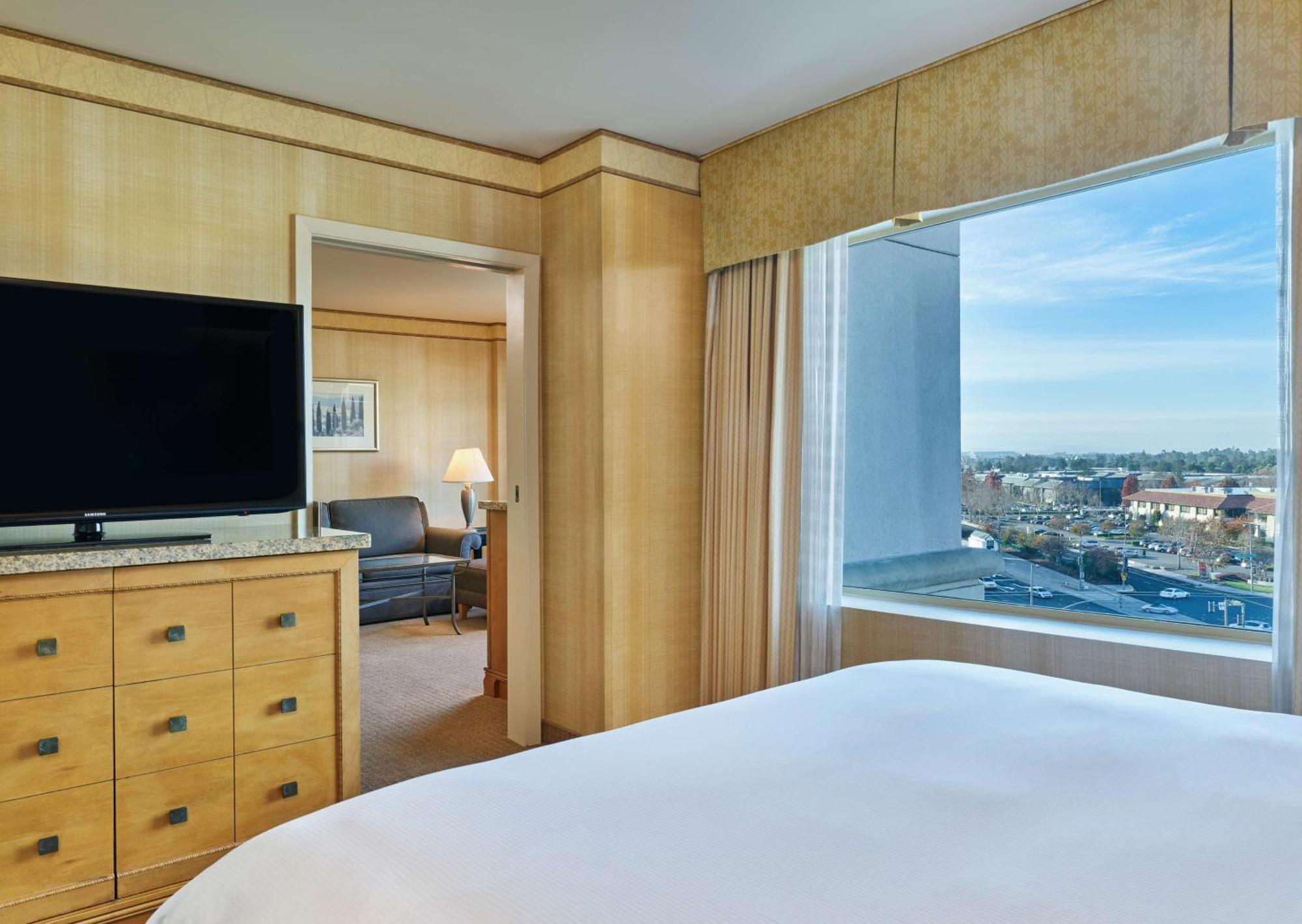 Hilton Santa Clara Hotel Екстериор снимка